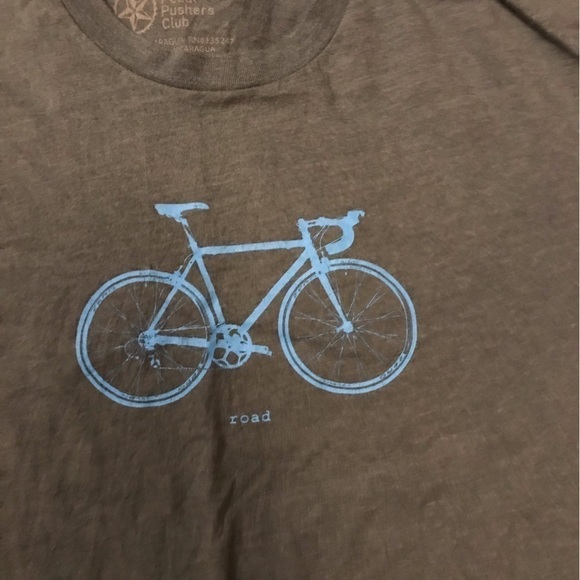men’s small bicycle T-shirt.  Unisex - Picture 2 of 3